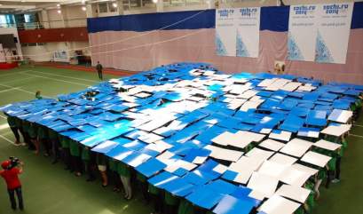 Волонтеры ВГУЭС отпраздновали 500 дней до зимних Олимпийских игр в Сочи